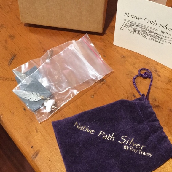 Ray Tracey • Sterling & 14k Eagle Feather Earrings - Picture 2 of 8